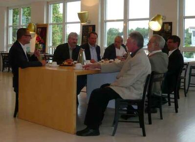 h.l: Klaus Rohleder, Carlo Stauch, J. Mielenz,Horst Börder, OV-Vors. vorne l: Willi Koska, W.Reif, Ulrich Scharfenberg 